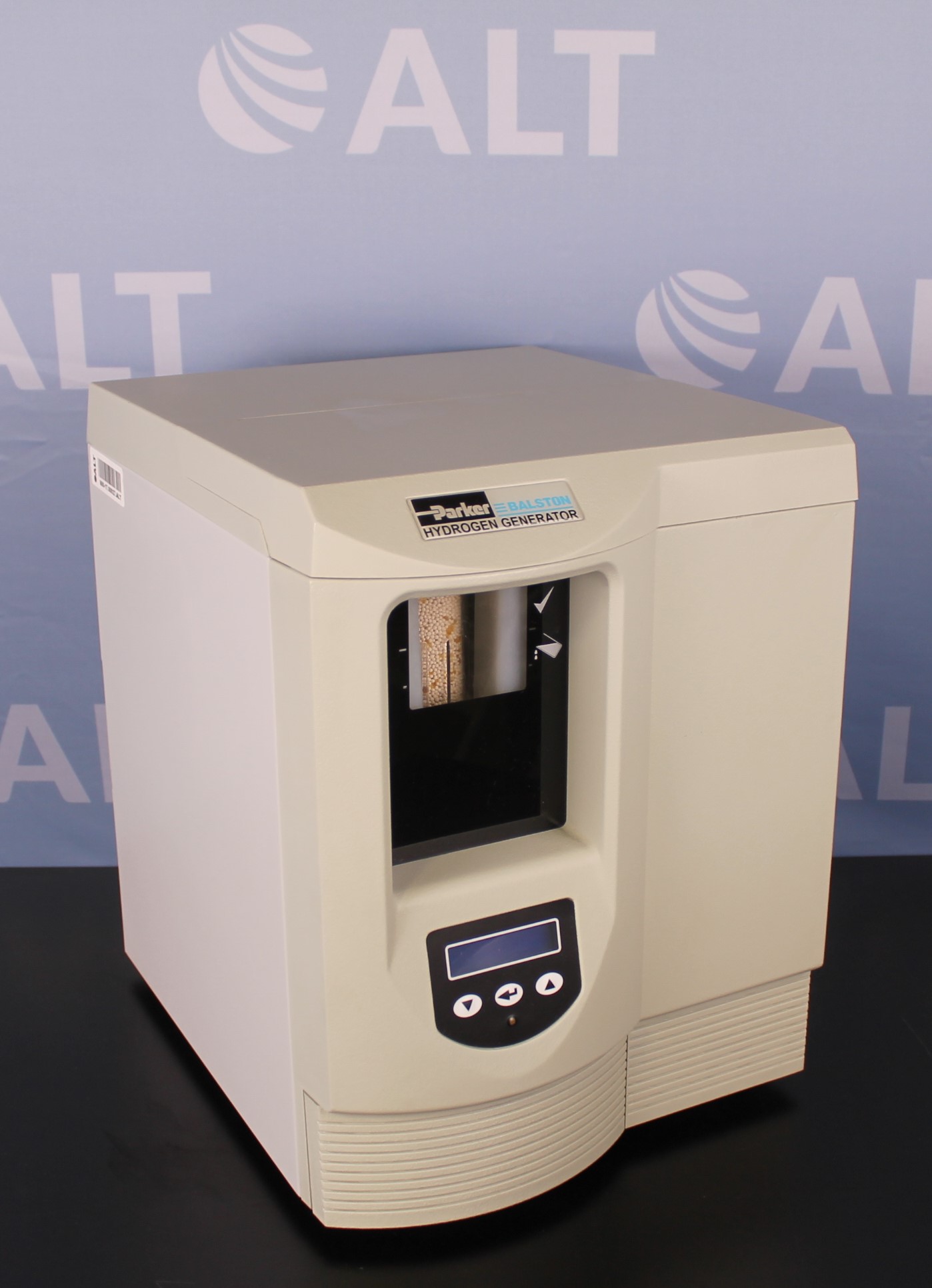 ... Parker Balston Hydrogen Generator Model HH2PEM-100 Image