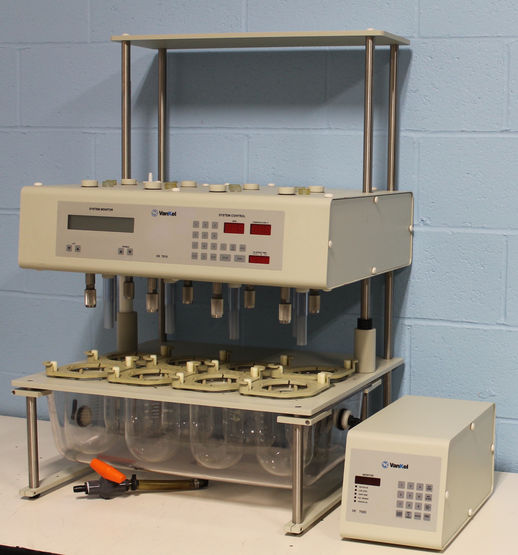 Refurbished Vankel VK 7010 Dissolution System