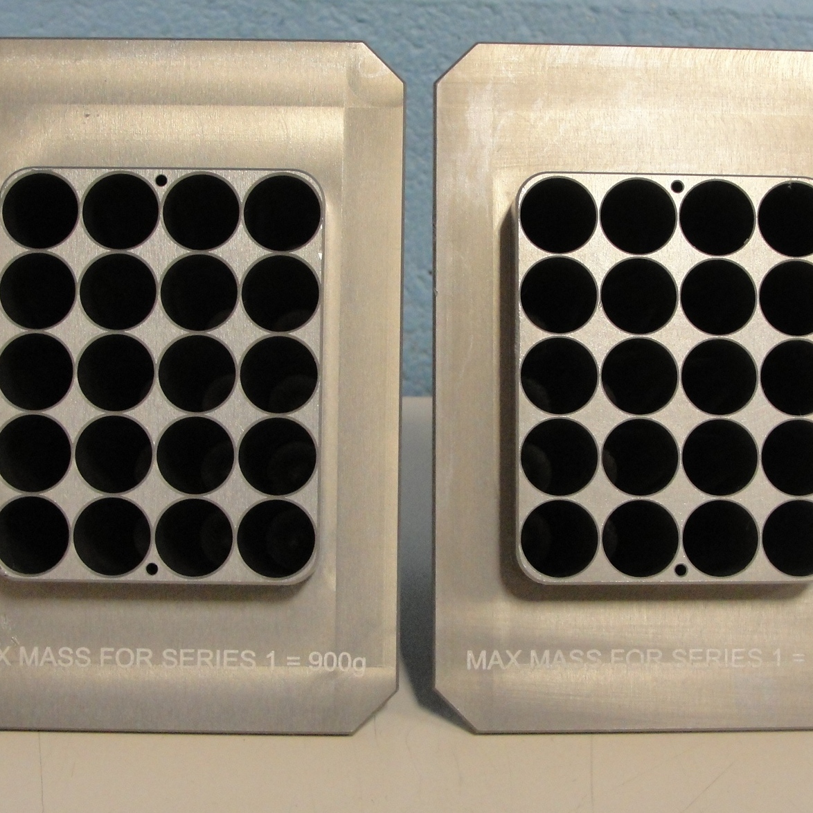 ALT ITEM: 19047 | (2) 13 x 75mm Round Bottom Swing Bucket Tube Holders