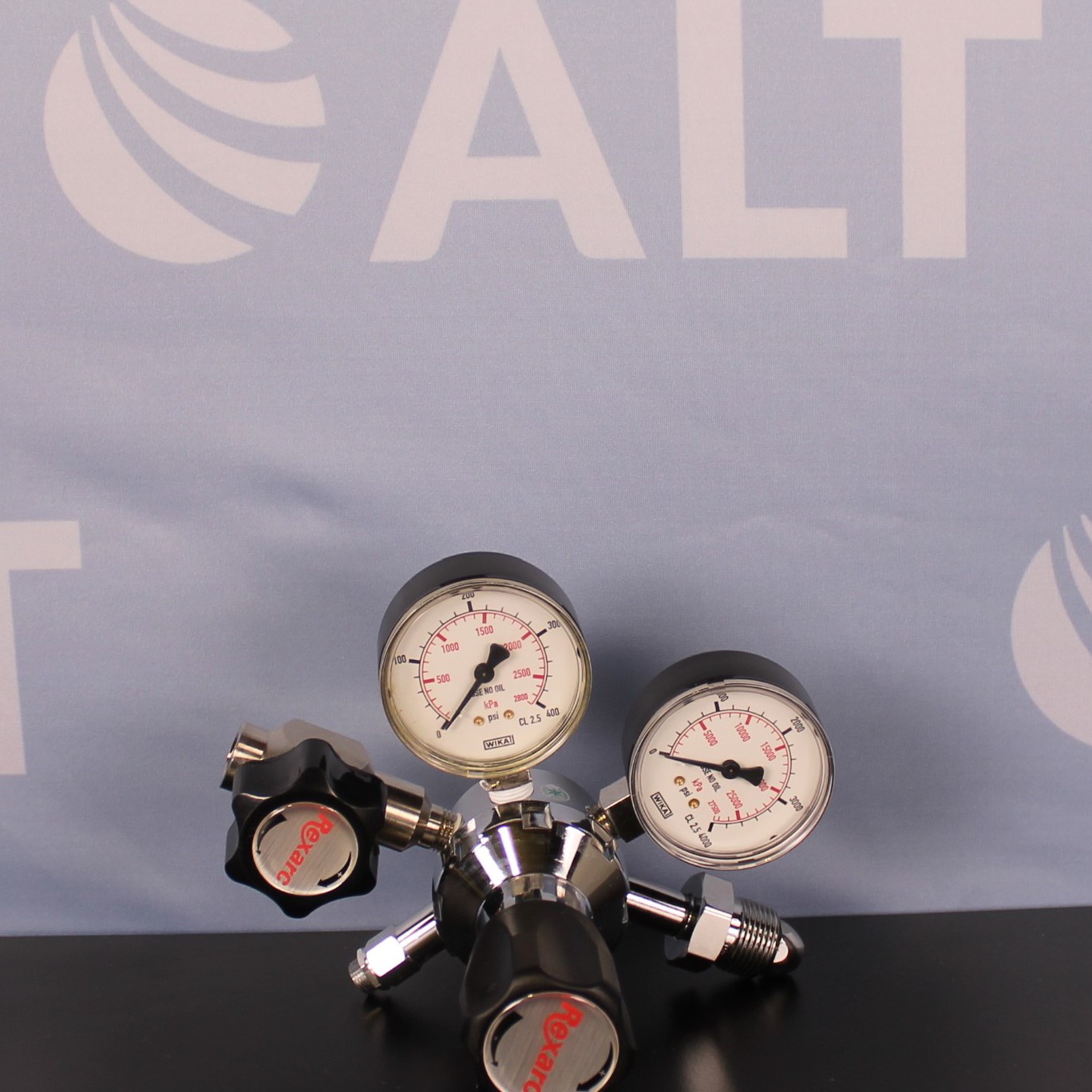 ALT ITEM: 25236 | Model 910 Single Stage Stainless Steel Cylinder Regulator
