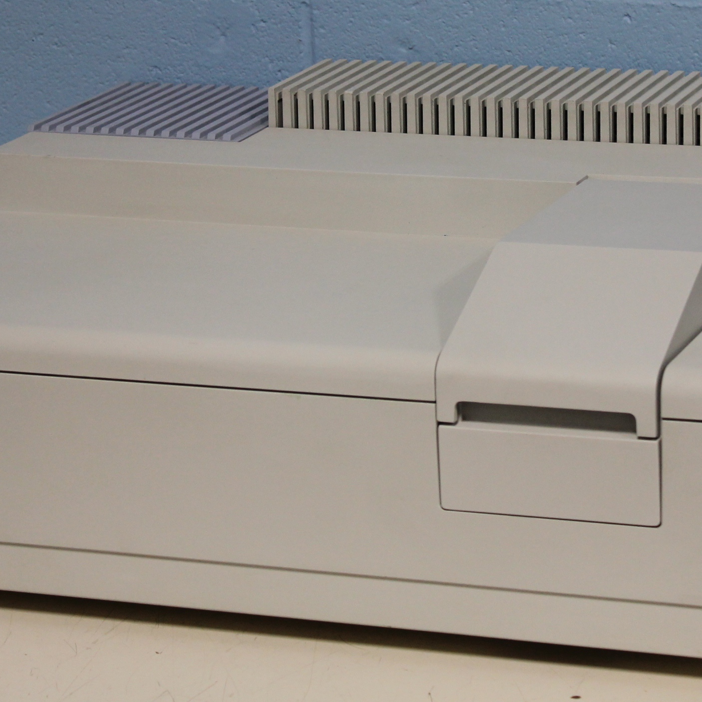 Alt item 20339 lambda 45 uv vis spectrometer