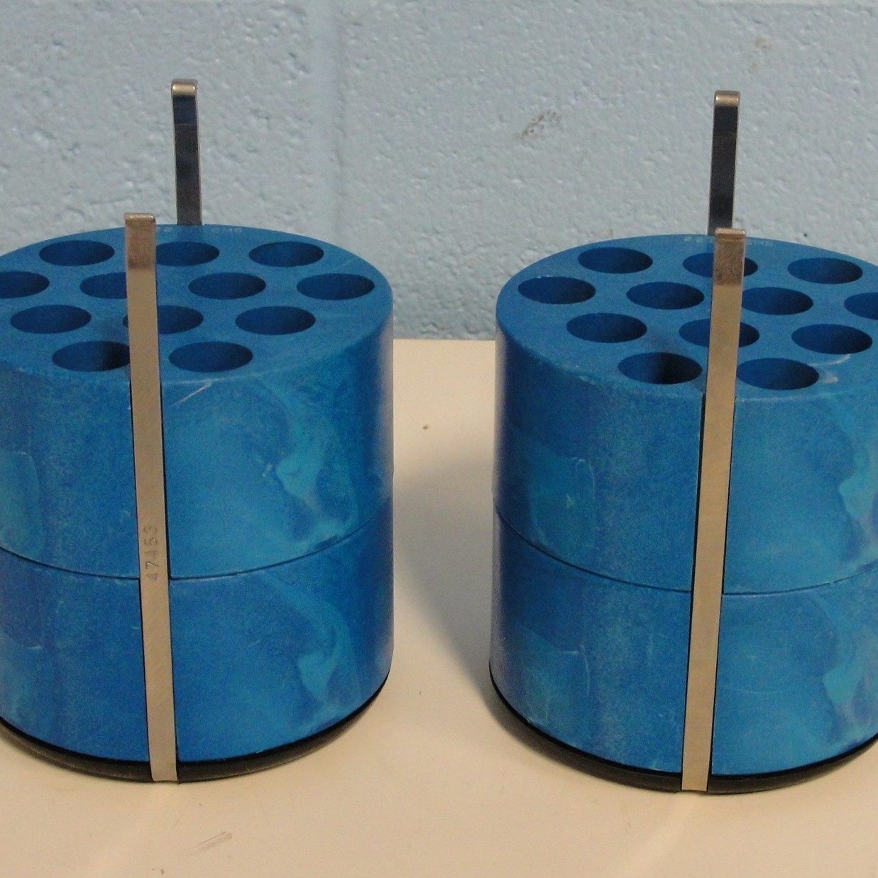 ALT ITEM: 18070 | Model 5712 (12) Tube Slot Bucket Adapter. 15ml (Set of 2)
